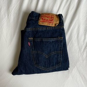 Levi’s 501 W28 L30 Dark Wash